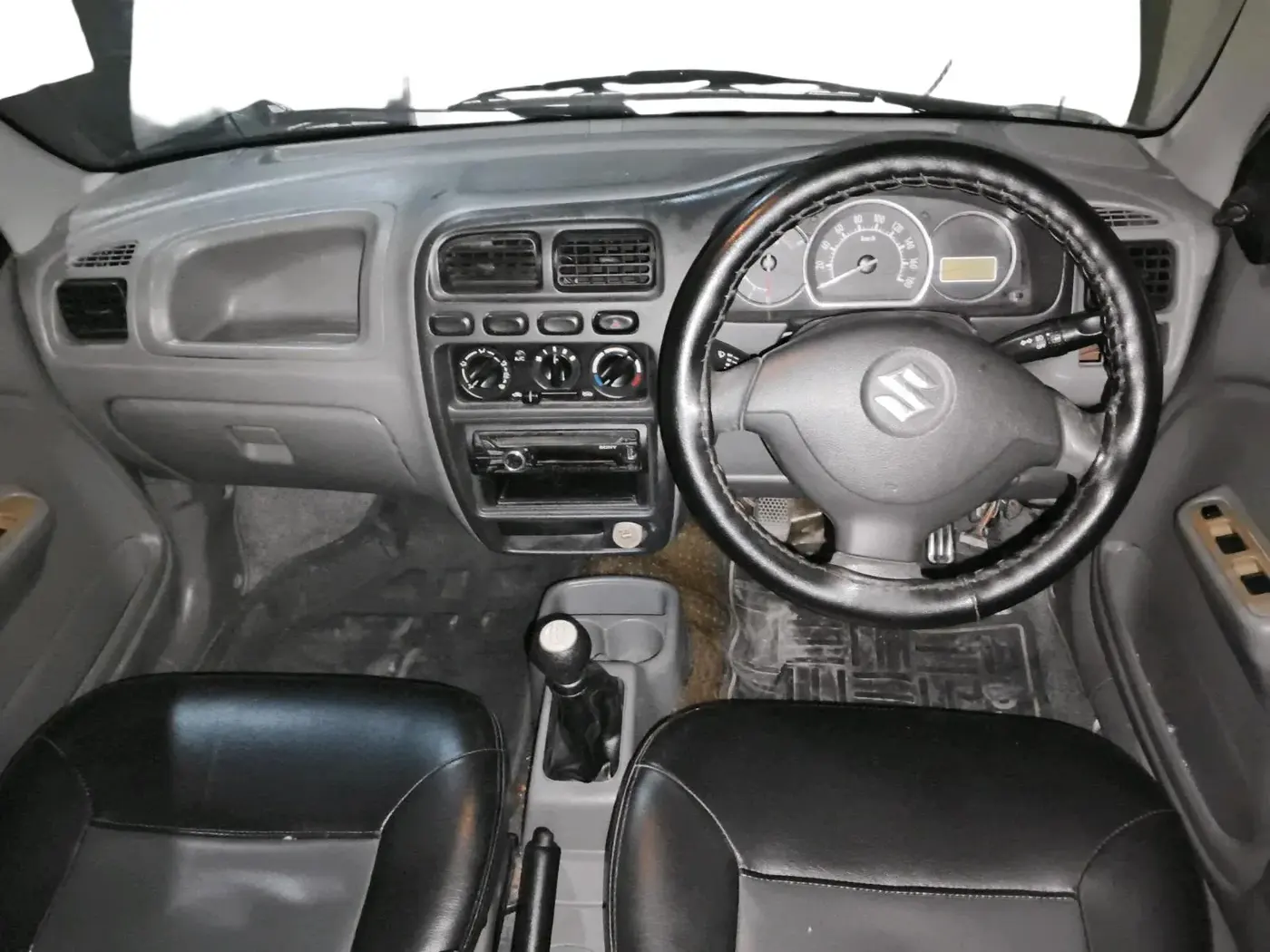 2013 Maruti Alto K10 VXI, Petrol, Manual, 65,343 km, interior