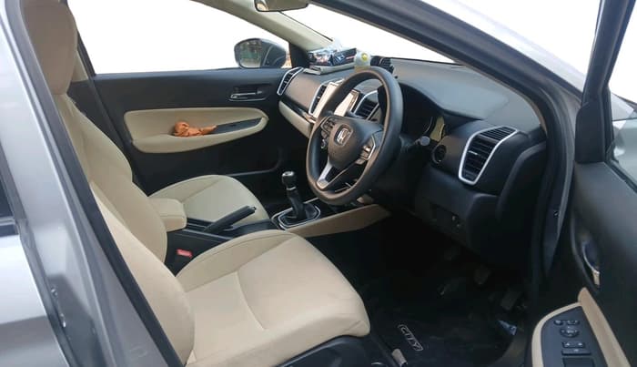2024 Honda City 1.5L I-VTEC V, Petrol, Manual, 5,500 km, interior
