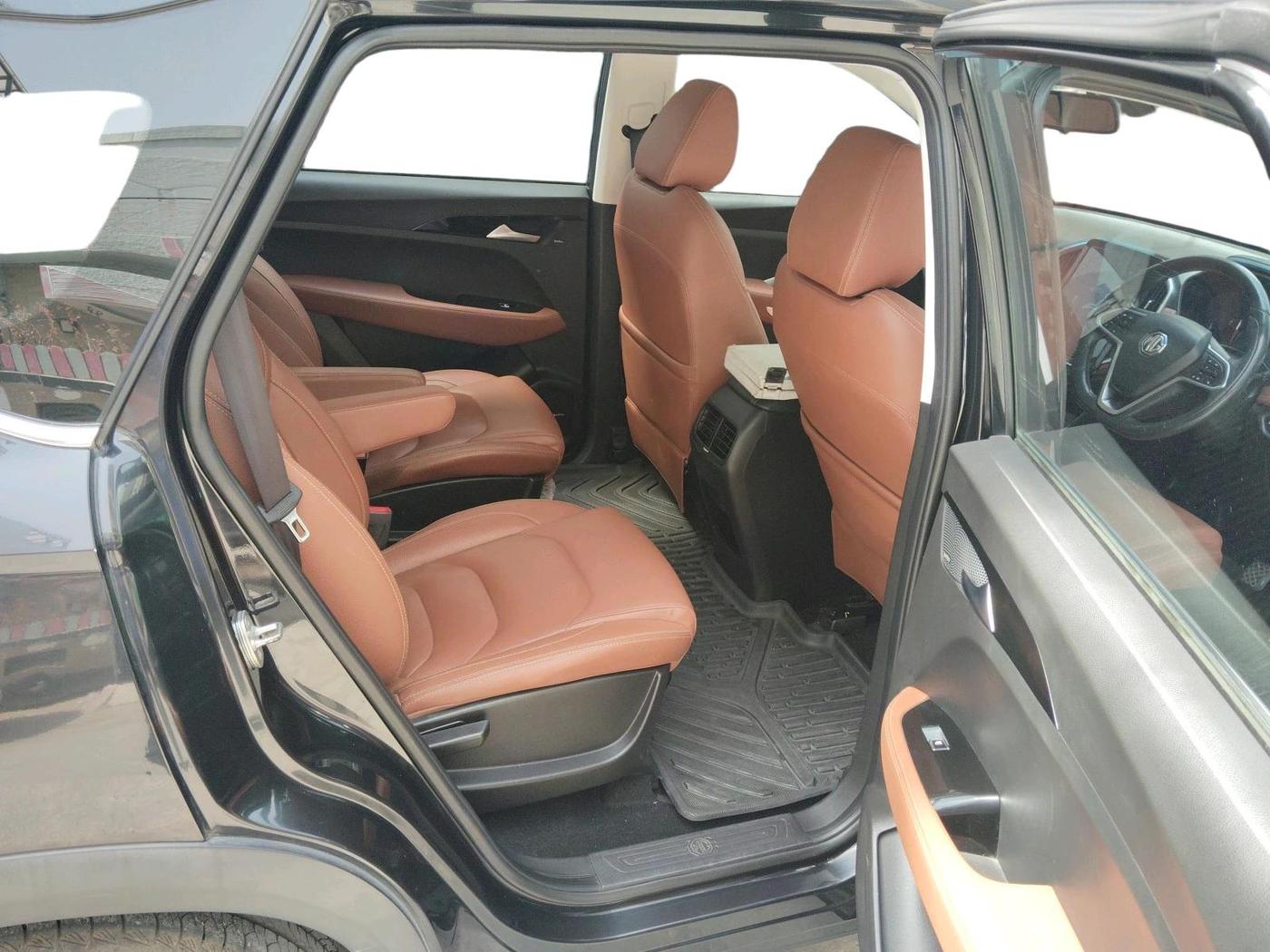 2020 MG HECTOR PLUS SHARP 1.5 PETROL TURBO HYBRID MT 6-STR, Petrol, Manual, 72,819 km, interior