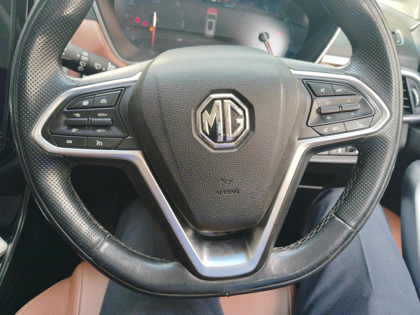 2020 MG HECTOR PLUS SHARP 1.5 PETROL TURBO HYBRID MT 6-STR, Petrol, Manual, 72,819 km, interior