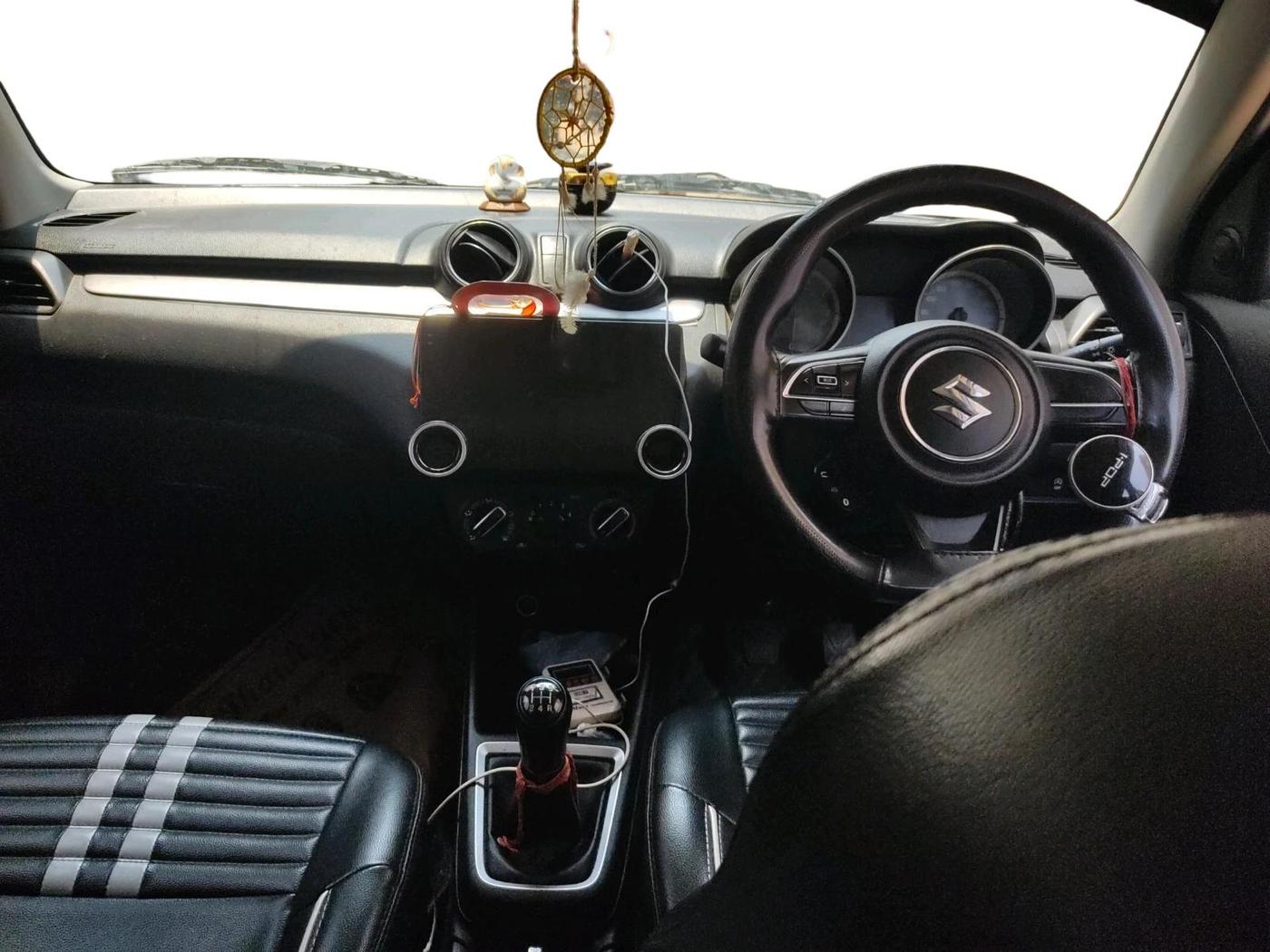 2022 Maruti Swift VXI, Petrol, Manual, 42,559 km, interior