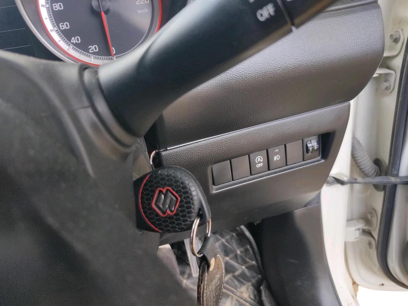 2022 Maruti Swift VXI, Petrol, Manual, 42,559 km, interior
