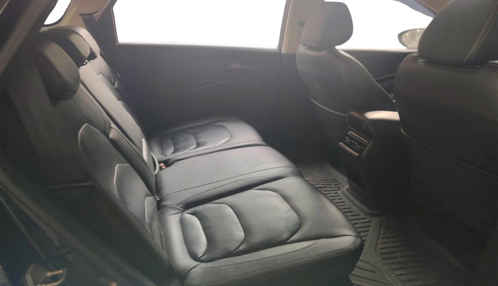 2024 MG HECTOR PLUS BlackStorm 7 STR Diesel, Diesel, Manual, 24,506 km, interior