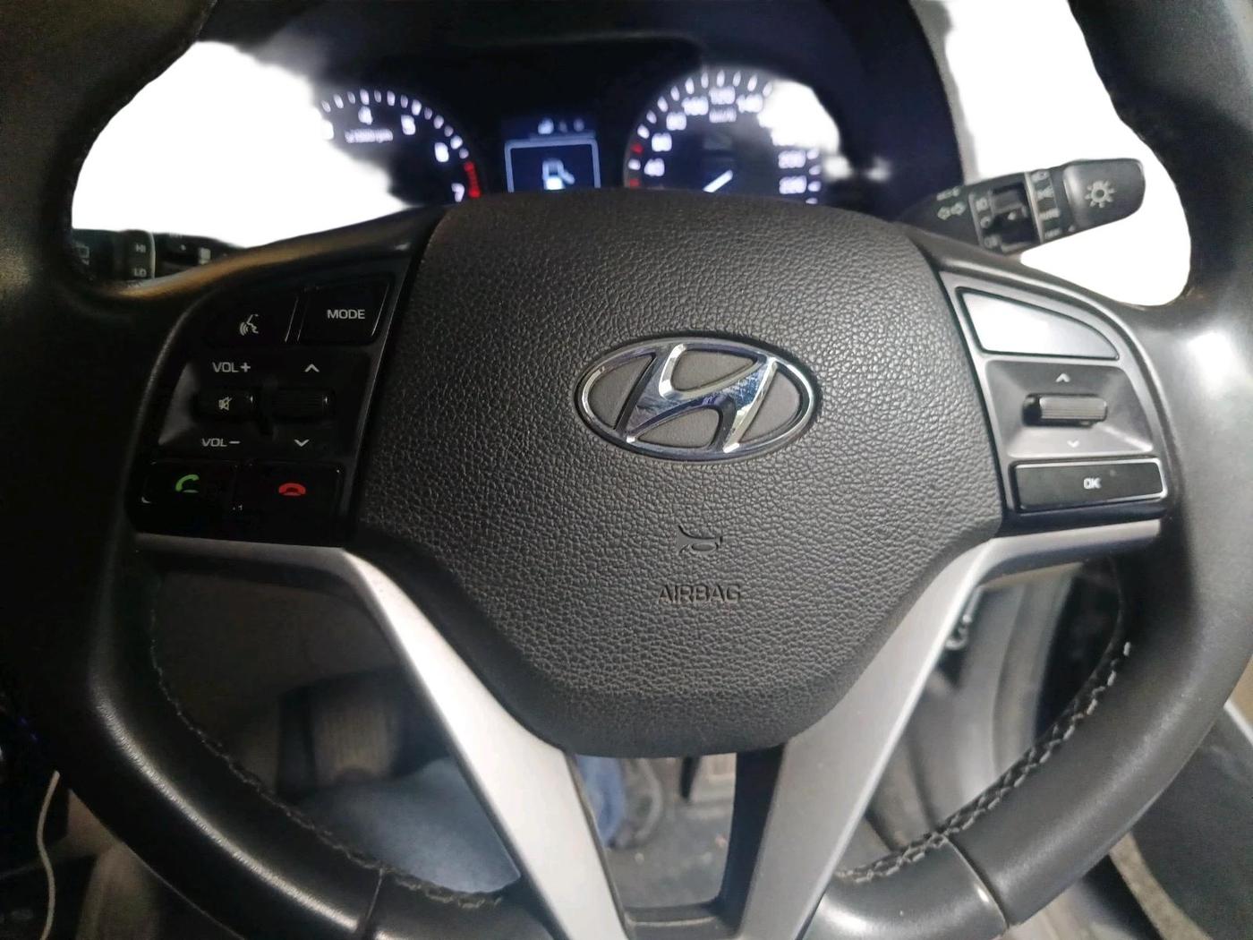 2019 Hyundai Tucson 2WD MT PETROL, Petrol, Manual, 82,833 km, interior