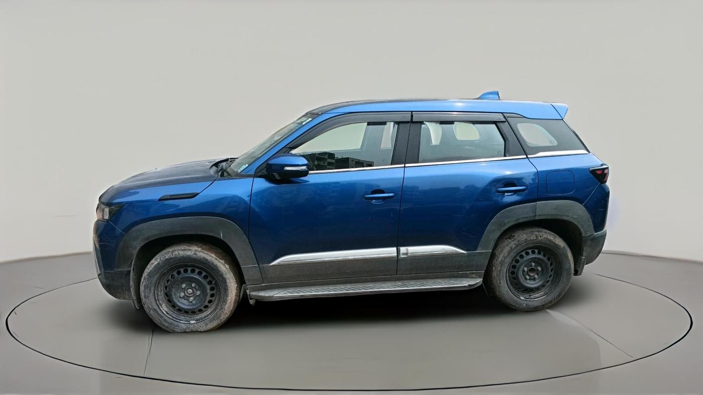 2022 Maruti BREZZA LXI SMART HYBRID, Petrol, Manual, 51,249 km, exterior