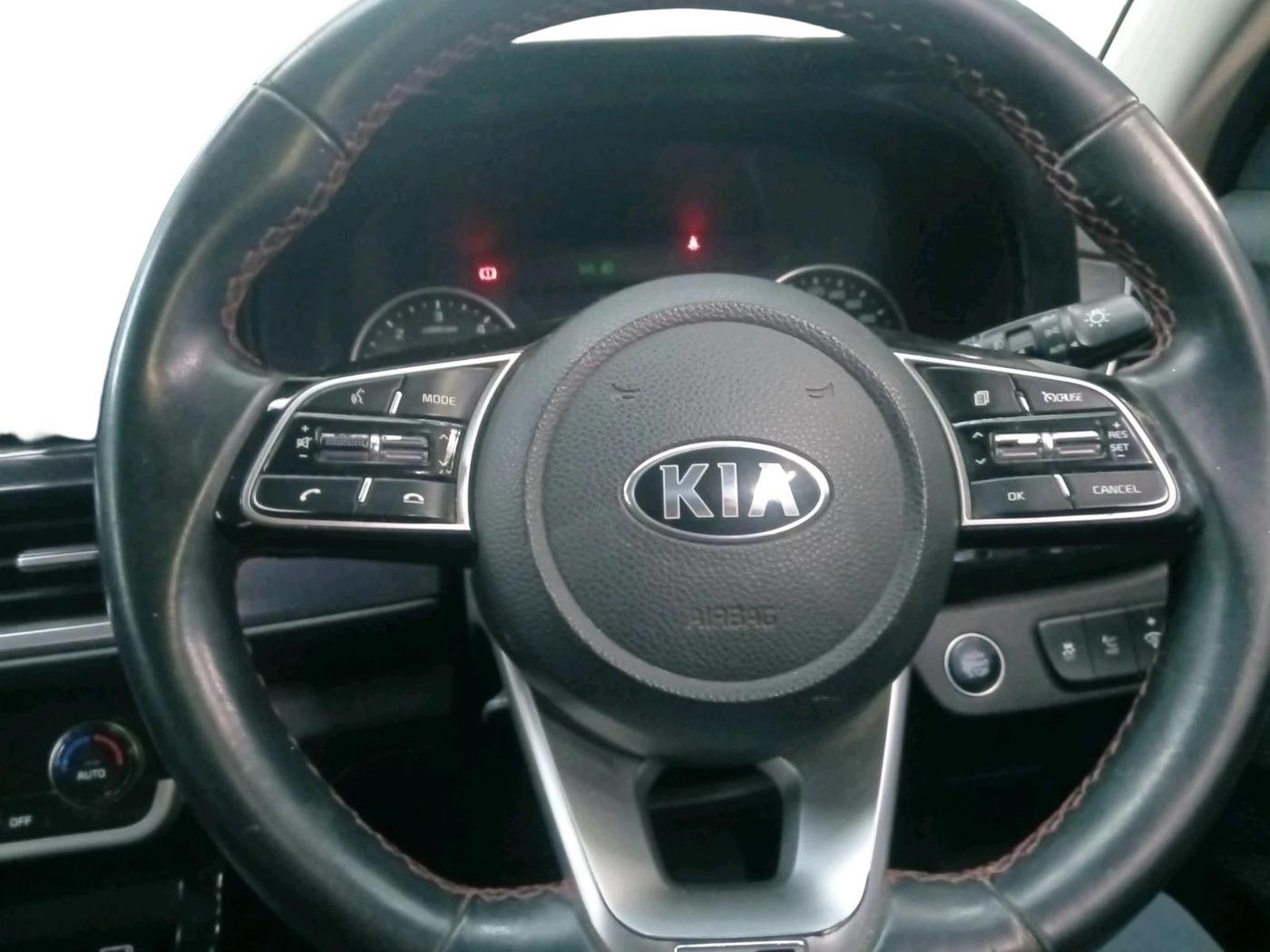 2021 KIA SELTOS GTX PLUS AT 1.5 DIESEL, Diesel, Automatic, 69,281 km, interior