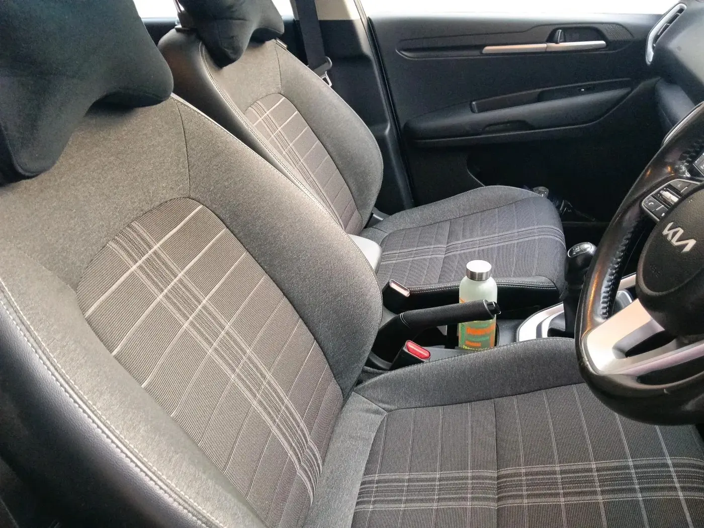 2024 KIA SONET HTK (O) 1.2 Petrol MT, Petrol, Manual, 15,854 km, interior