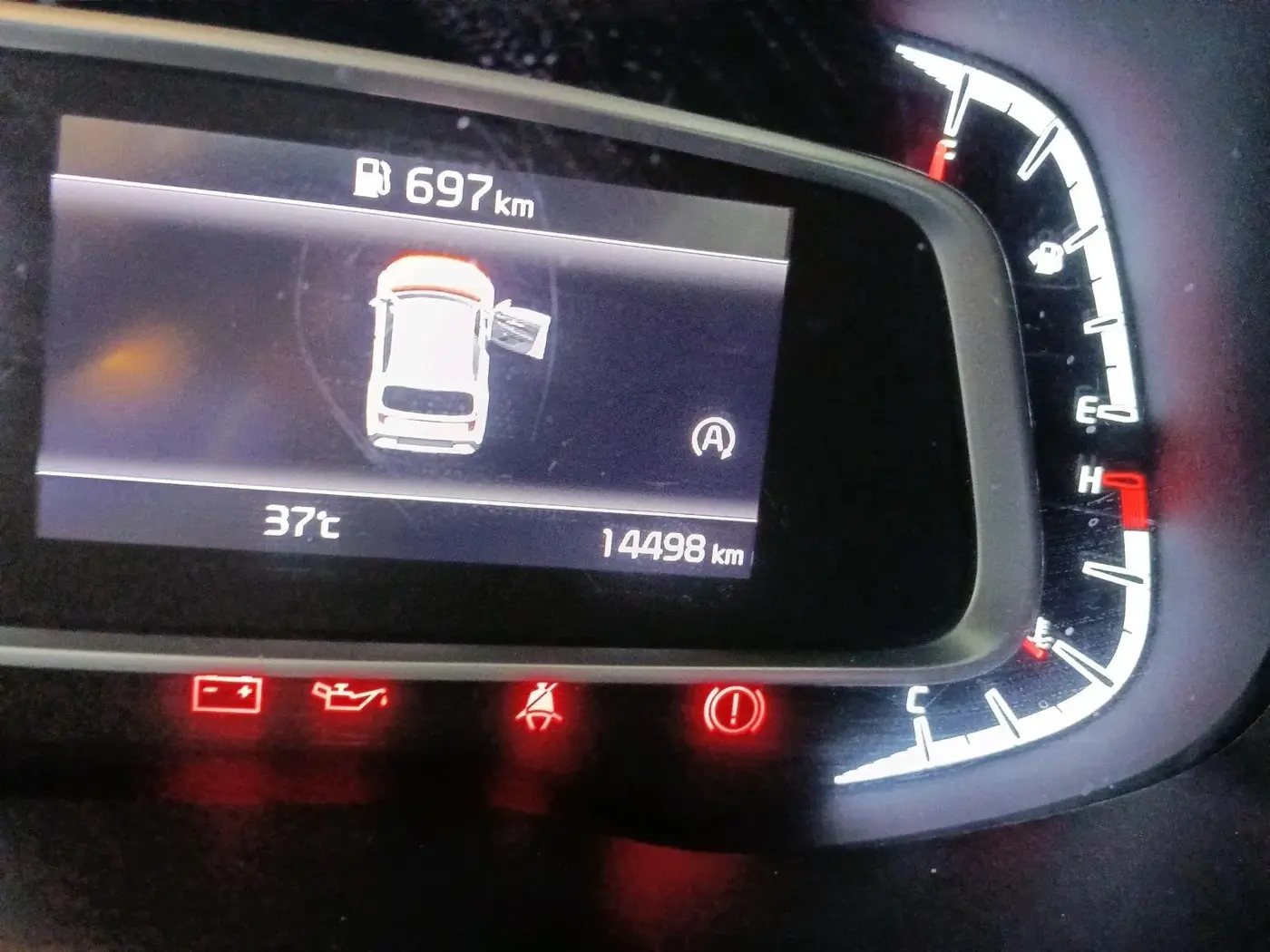 2024 KIA SONET HTK (O) 1.2 Petrol MT, Petrol, Manual, 15,854 km, interior