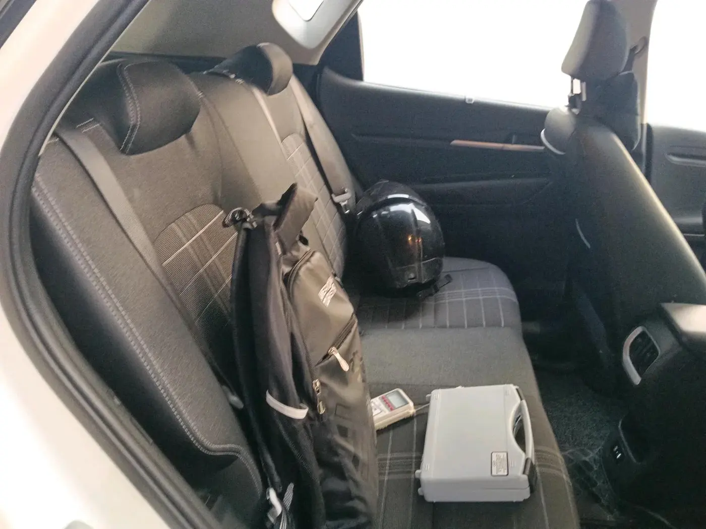 2024 KIA SONET HTK (O) 1.2 Petrol MT, Petrol, Manual, 15,854 km, interior