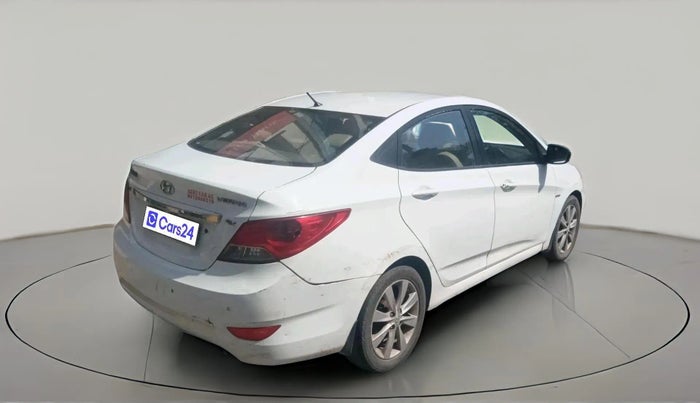 2013 Hyundai Verna FLUIDIC 1.6 VTVT SX, Petrol, Manual, 68,694 km, exterior