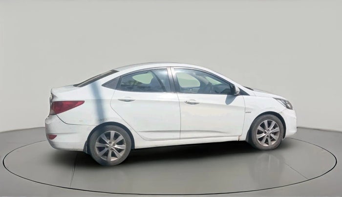 2013 Hyundai Verna FLUIDIC 1.6 VTVT SX, Petrol, Manual, 68,694 km, exterior