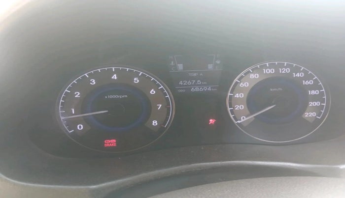 2013 Hyundai Verna FLUIDIC 1.6 VTVT SX, Petrol, Manual, 68,694 km, interior