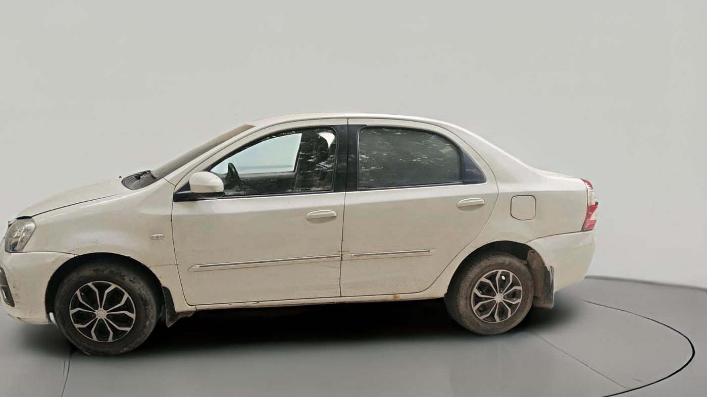 2011 Toyota Etios G, CNG, Manual, 1,73,336 km, exterior