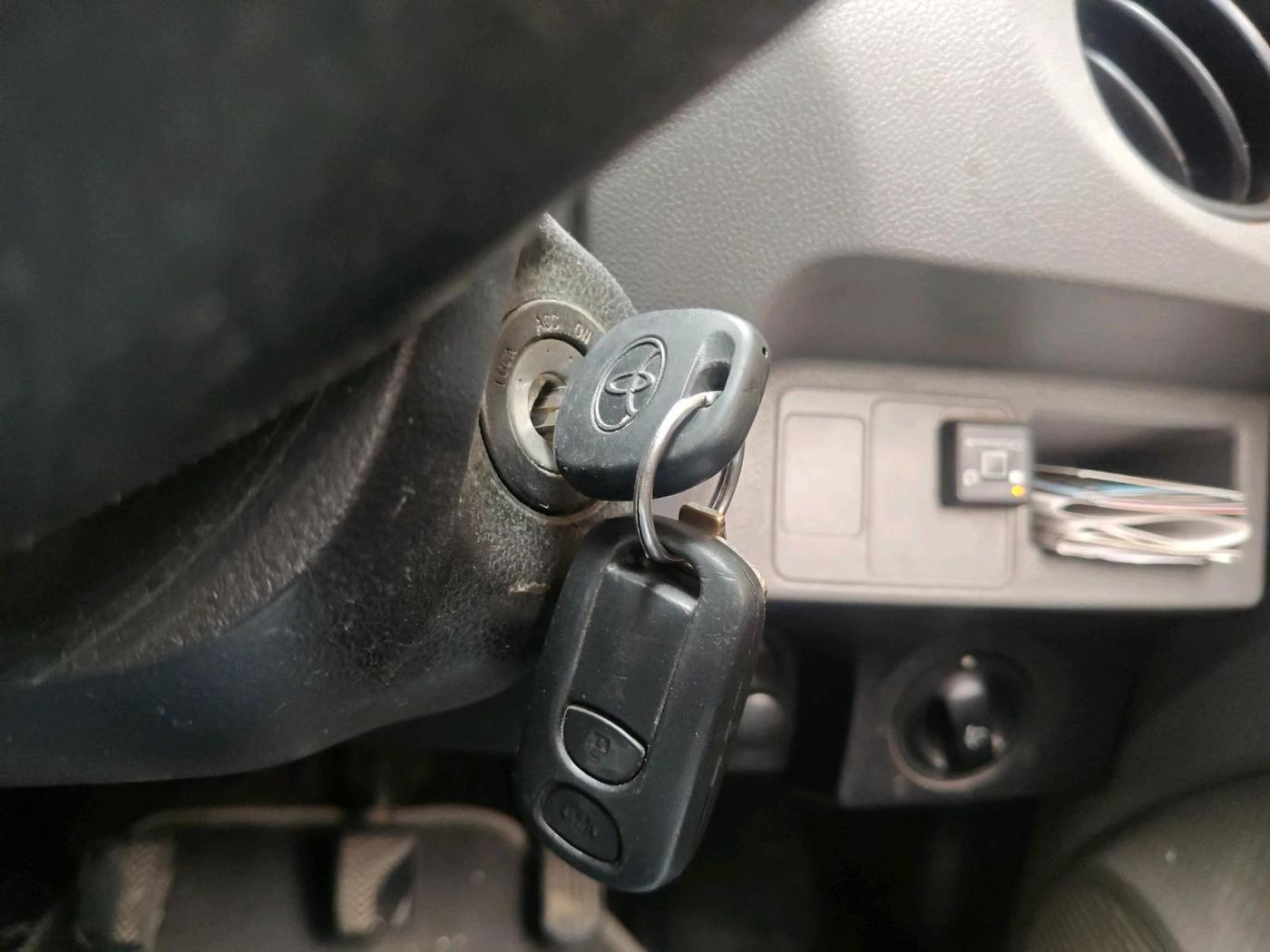 2011 Toyota Etios G, CNG, Manual, 1,73,336 km, interior