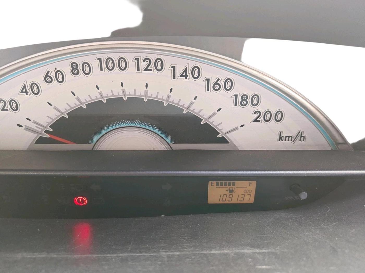 2012 Toyota Etios Liva G, Petrol, Manual, 1,09,137 km, interior