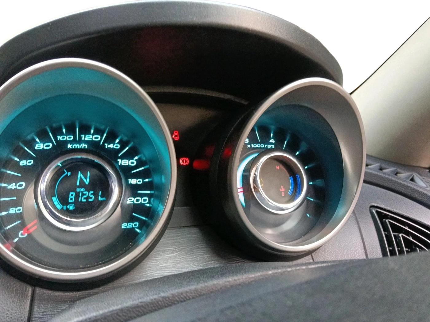 2019 Mahindra XUV500 W11 AT, Diesel, Automatic, 81,251 km, interior