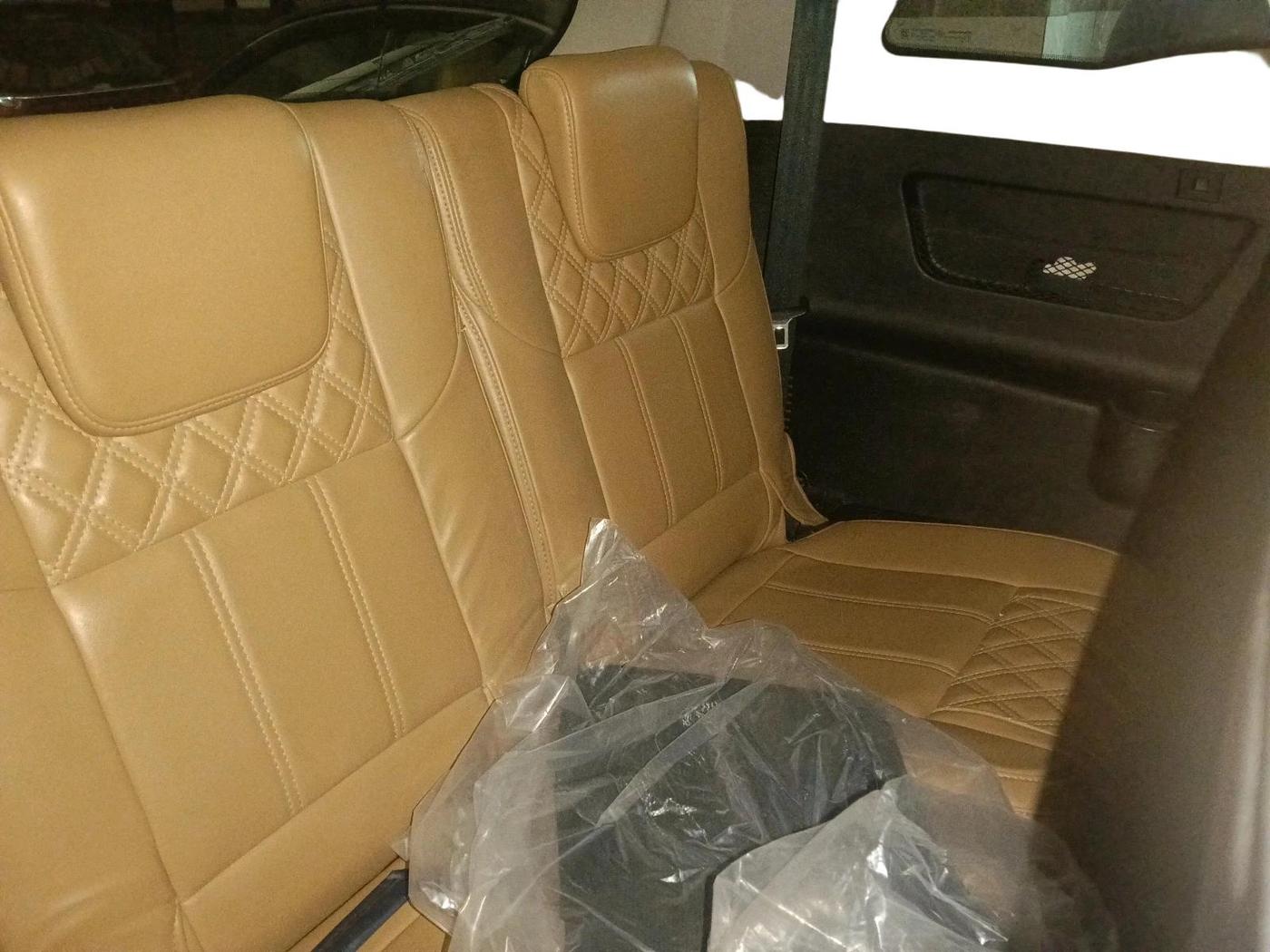 2019 Mahindra XUV500 W11 AT, Diesel, Automatic, 81,251 km, interior