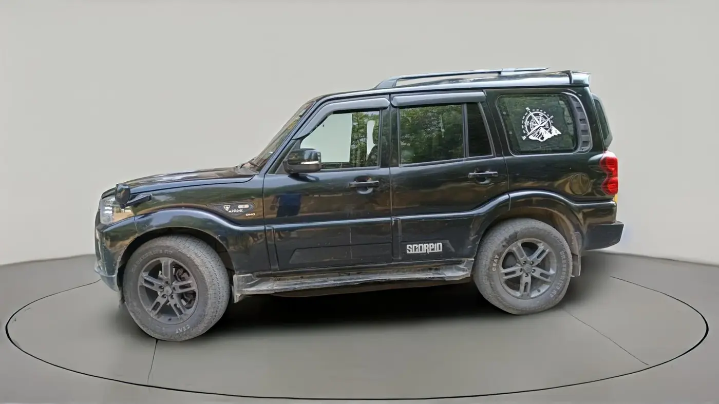 2021 Mahindra Scorpio S5, Diesel, Manual, 83,978 km, exterior