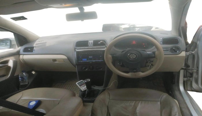 2011 Volkswagen Vento COMFORTLINE 1.6, CNG, Manual, 1,02,622 km, interior