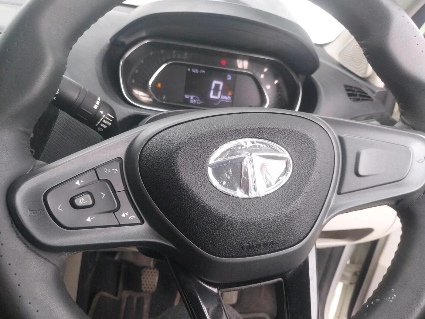 2022 Tata TIGOR XZ PLUS CNG, CNG, Manual, 32,424 km, interior