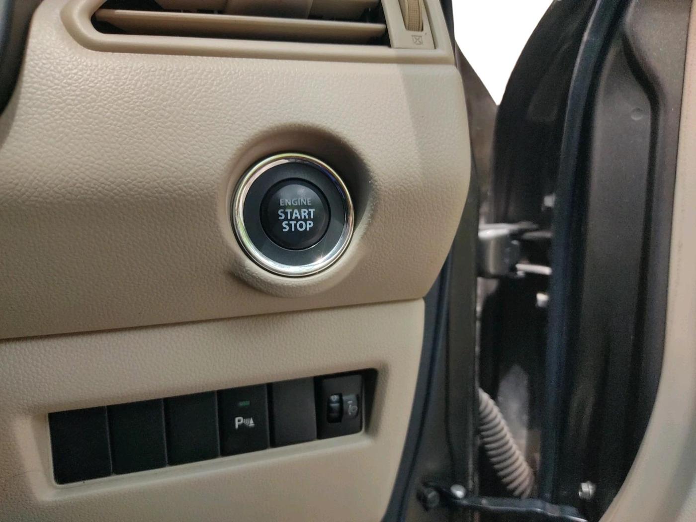 2017 Maruti Dzire ZXI PLUS, Petrol, Manual, 71,126 km, interior