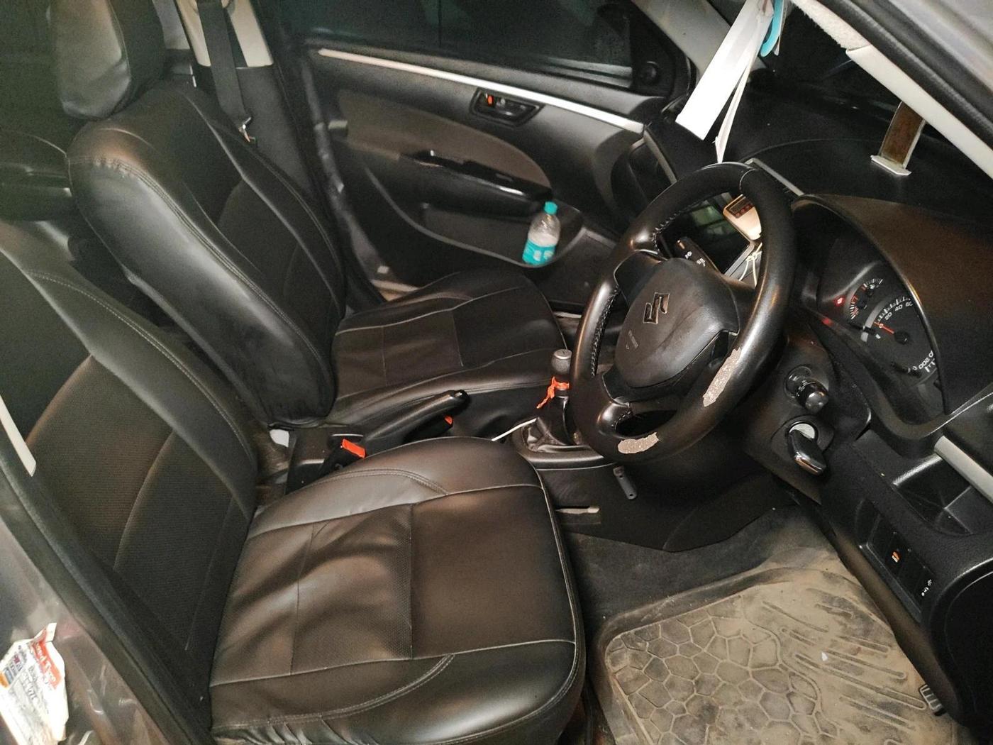 2017 Maruti Swift LXI, Petrol, Manual, 73,619 km, interior