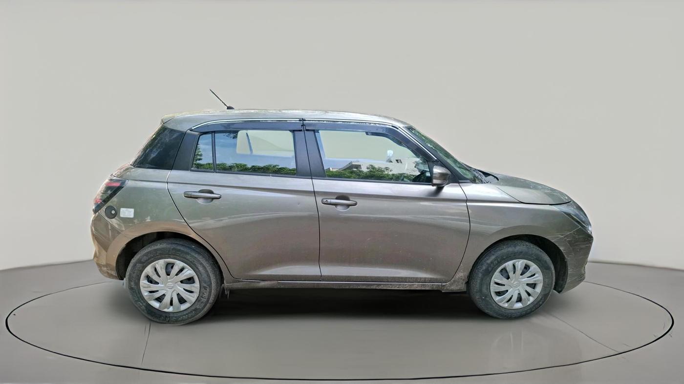 2025 Maruti Swift VXI 1.2L CNG, CNG, Manual, 16,782 km, exterior