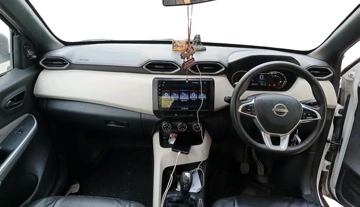 2023 Nissan MAGNITE  XE AMT EZ Shift, Petrol, Automatic, 41,351 km, interior