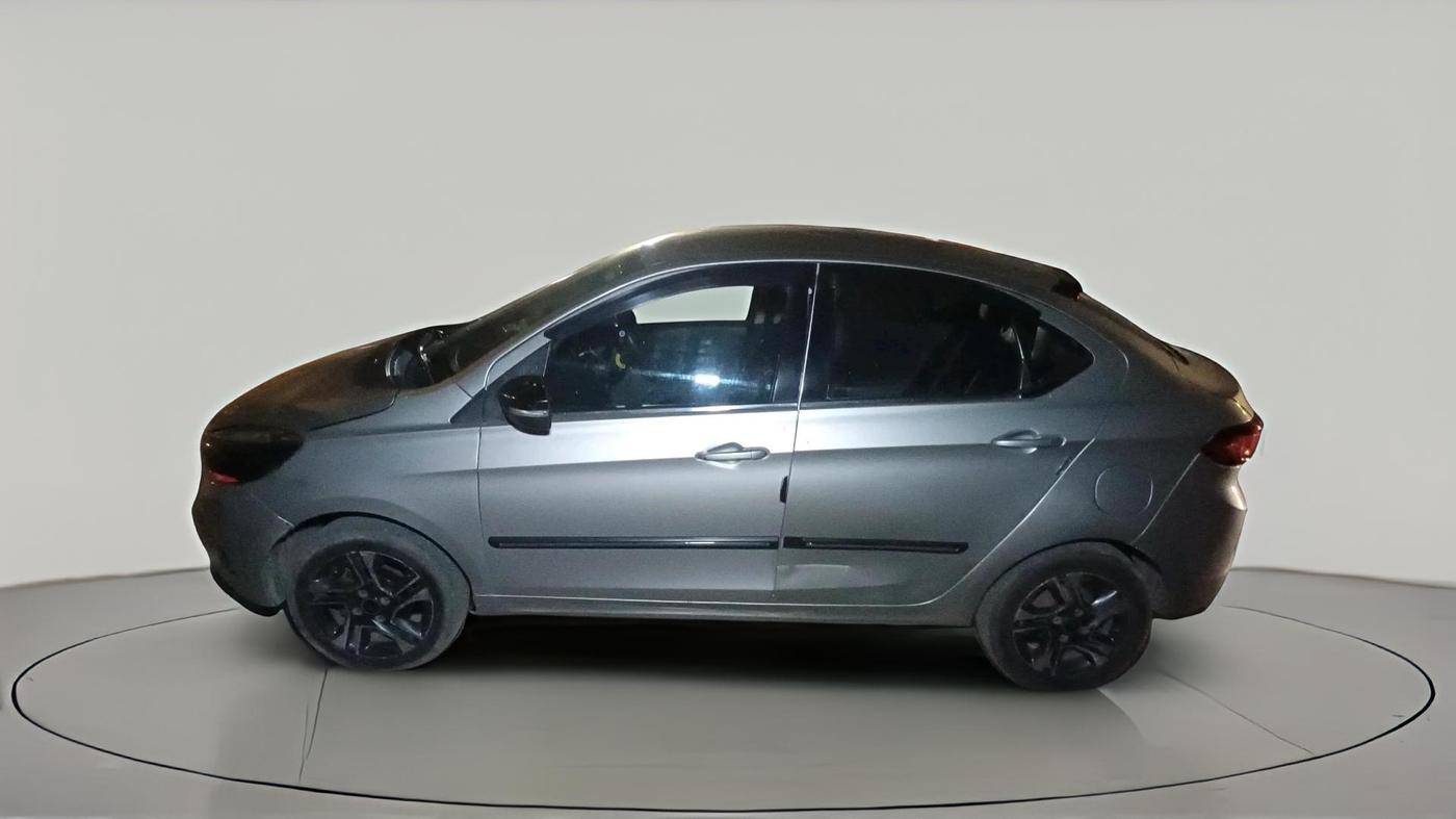 2017 Tata TIGOR XZ PETROL, Petrol, Manual, 64,531 km, exterior