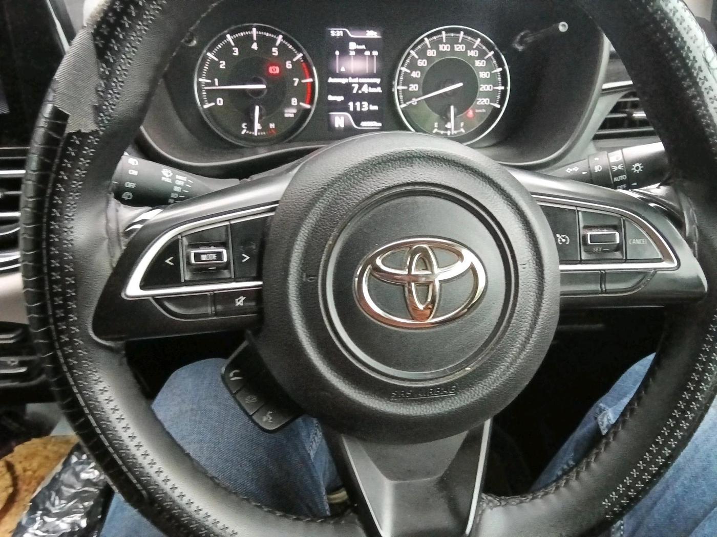 2022 Toyota Glanza V AMT, CNG, Automatic, 49,587 km, interior