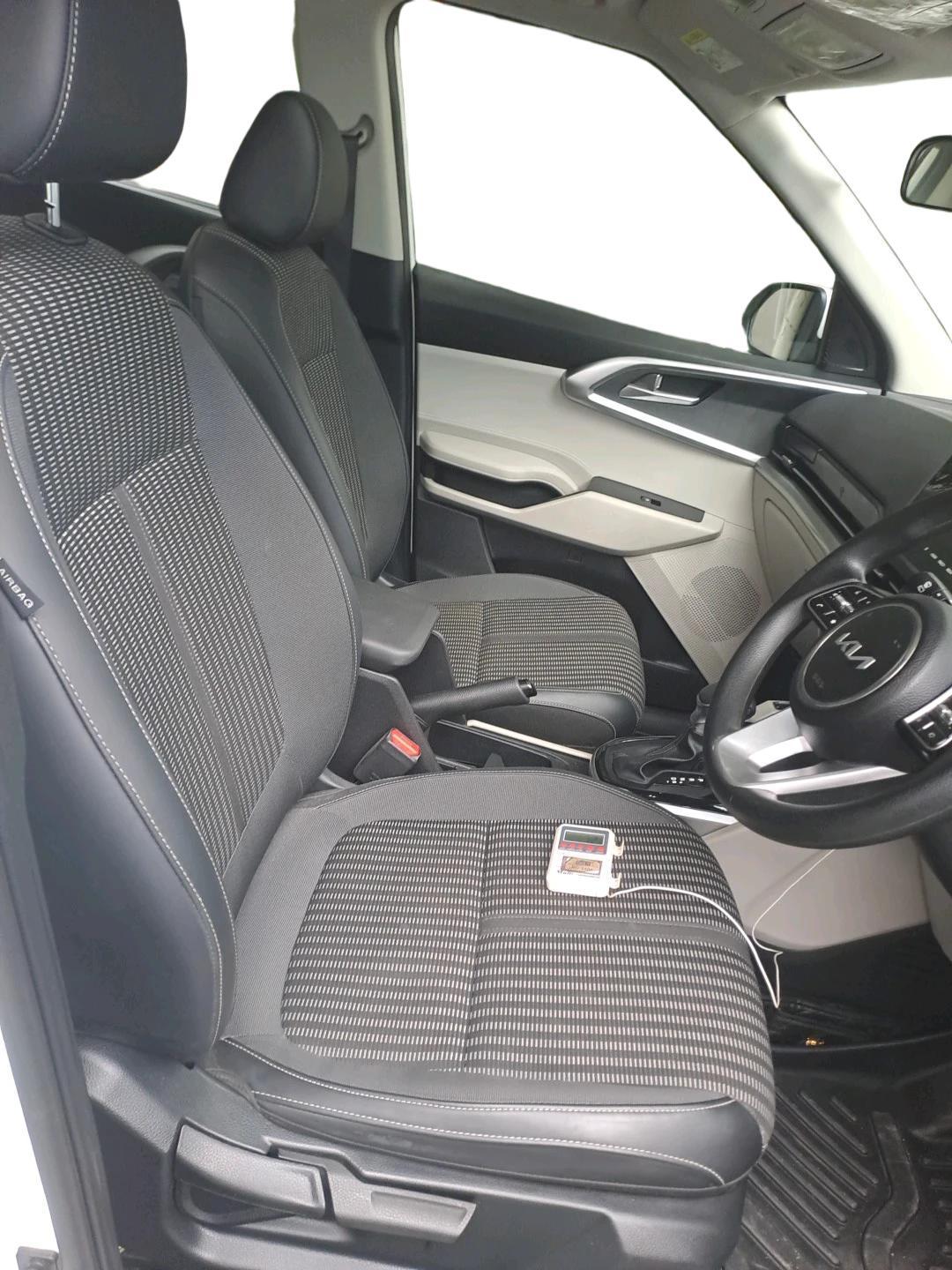 2024 KIA CARENS Prestige Plus (O) 1.5 Turbo DCT 7 STR, Petrol, Automatic, 14,749 km, interior