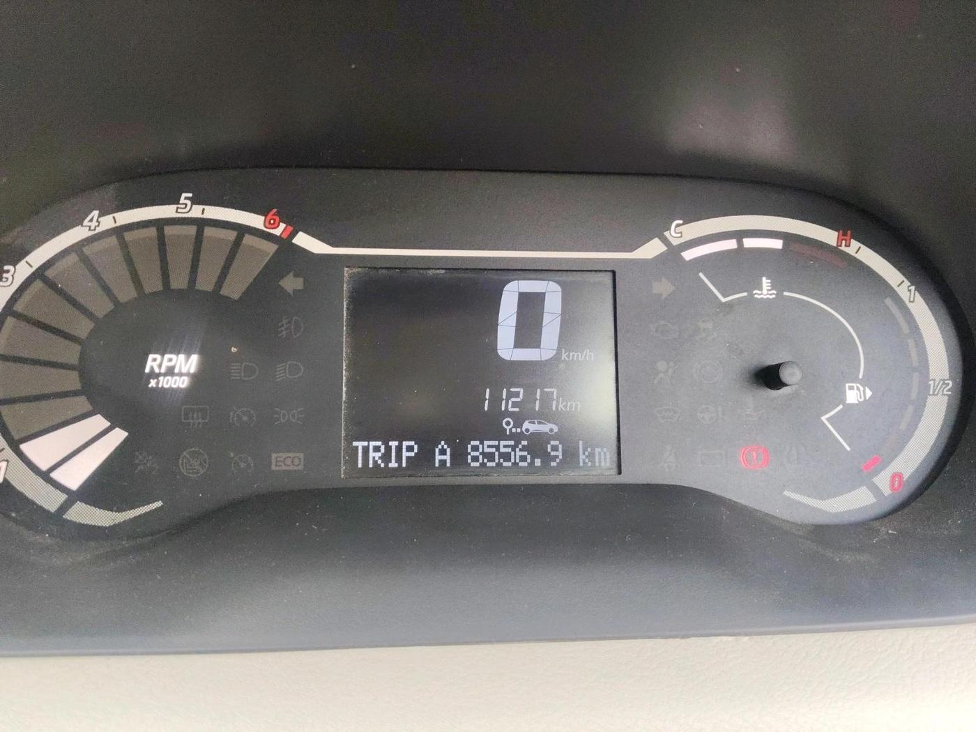 2021 Nissan MAGNITE XE, Petrol, Manual, 11,217 km, interior
