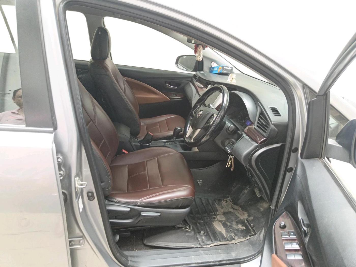 2018 Toyota Innova Crysta 2.8 GX AT 7 STR, Diesel, Automatic, 1,71,080 km, interior