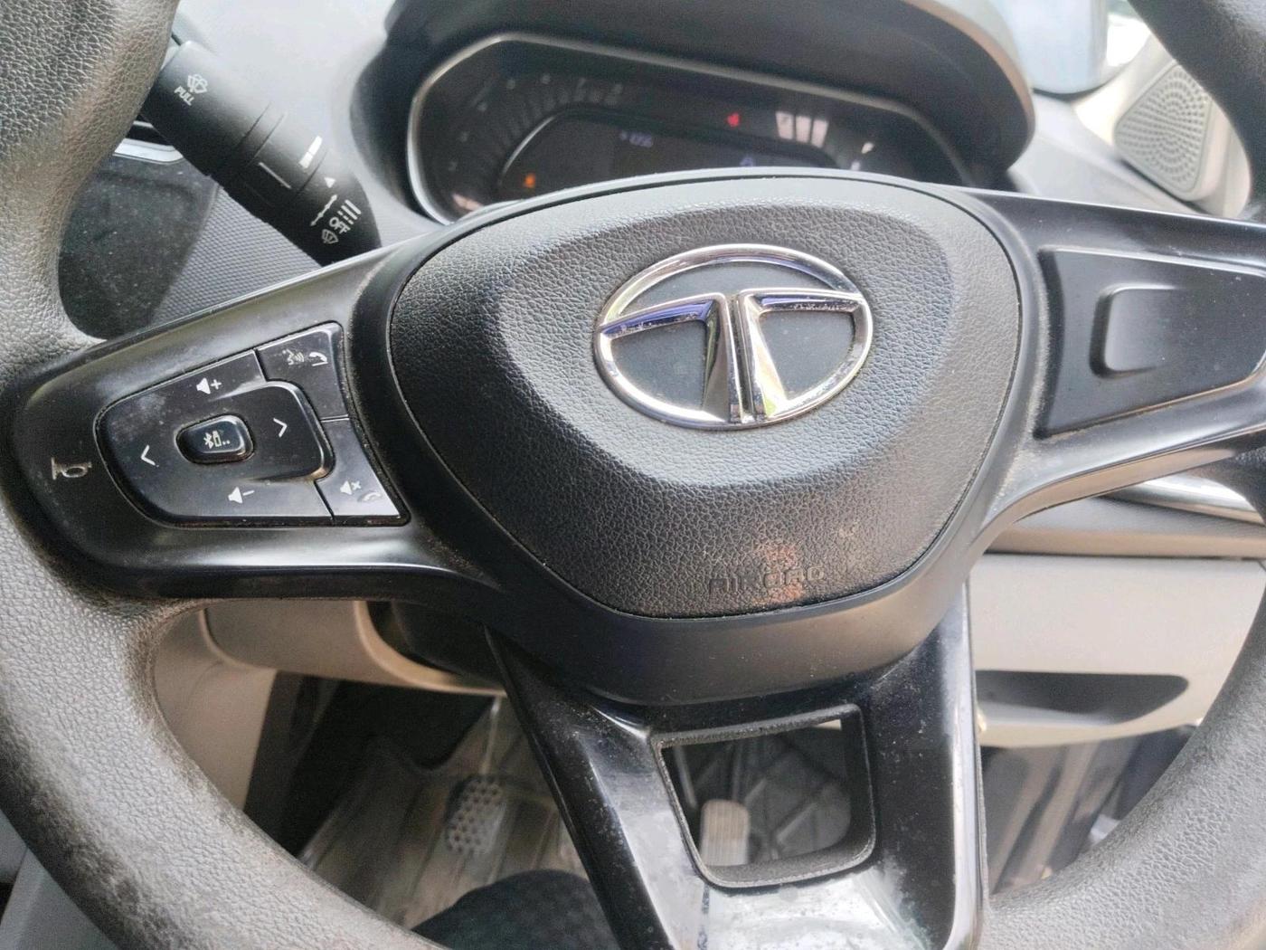 2022 Tata Tiago XT CNG, CNG, Manual, 70,934 km, interior