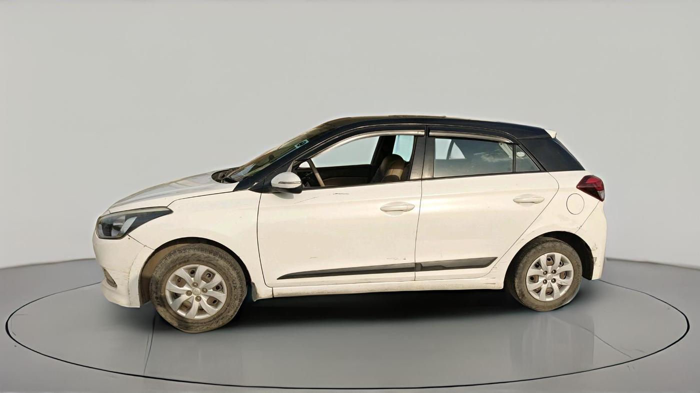 2014 Hyundai i20 SPORTZ 1.2, CNG, Manual, 1,08,945 km, exterior