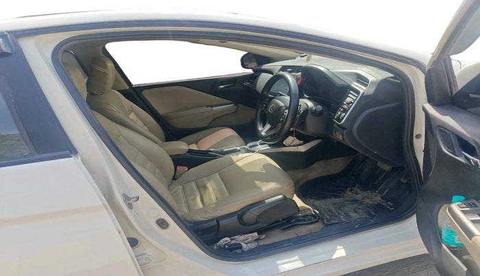 2015 Honda City 1.5L I-VTEC VX CVT, CNG, Automatic, 92,324 km, interior