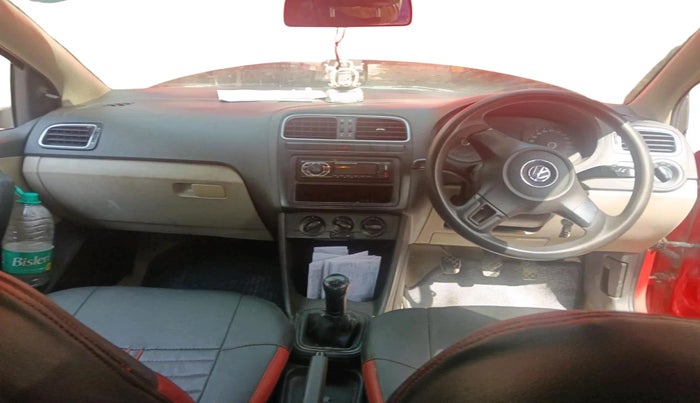 2012 Volkswagen Polo COMFORTLINE 1.2L PETROL, Petrol, Manual, 1,52,973 km, interior