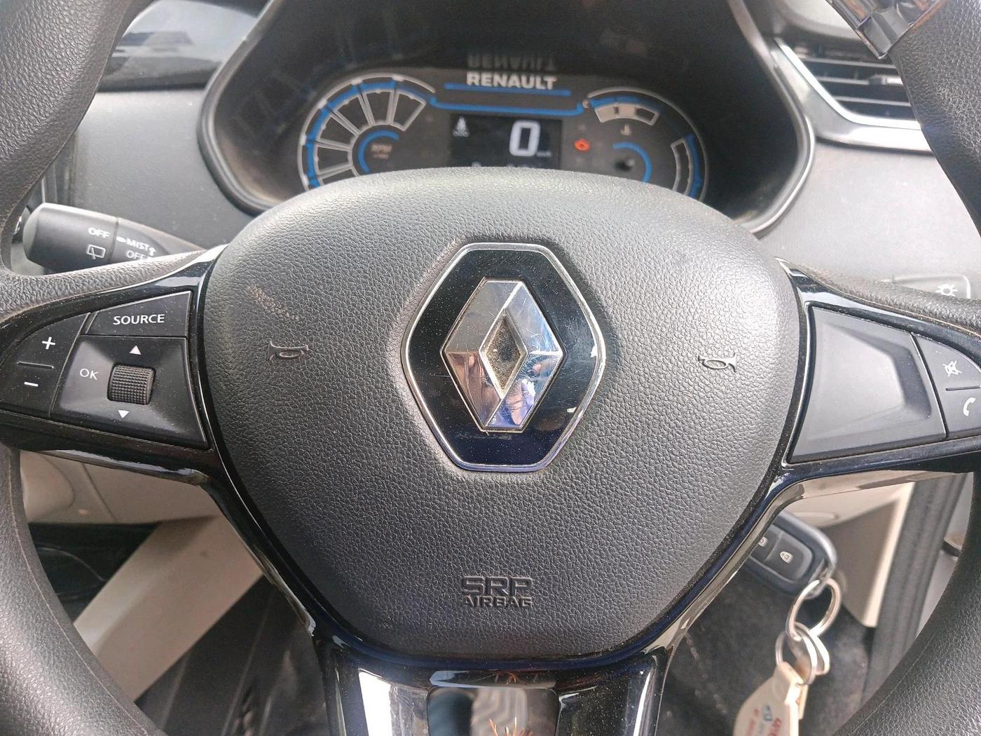 2024 Renault TRIBER RXT, Petrol, Manual, 8,124 km, interior