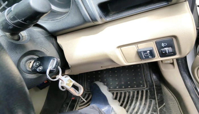 2012 Honda City 1.5L I-VTEC V MT, CNG, Manual, 1,87,046 km, interior