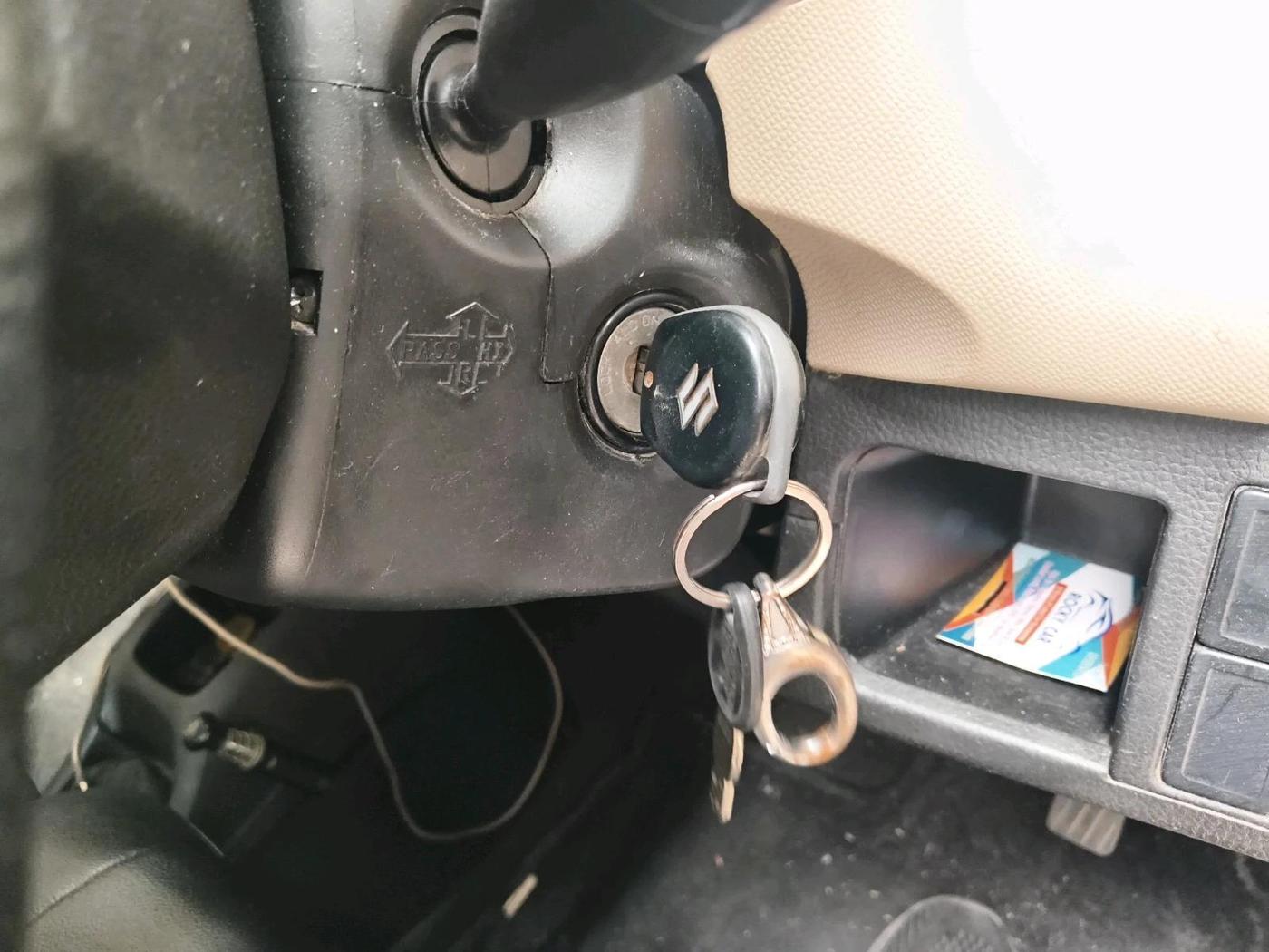 2018 Maruti Wagon R 1.0 VXI, Petrol, Manual, 31,409 km, interior