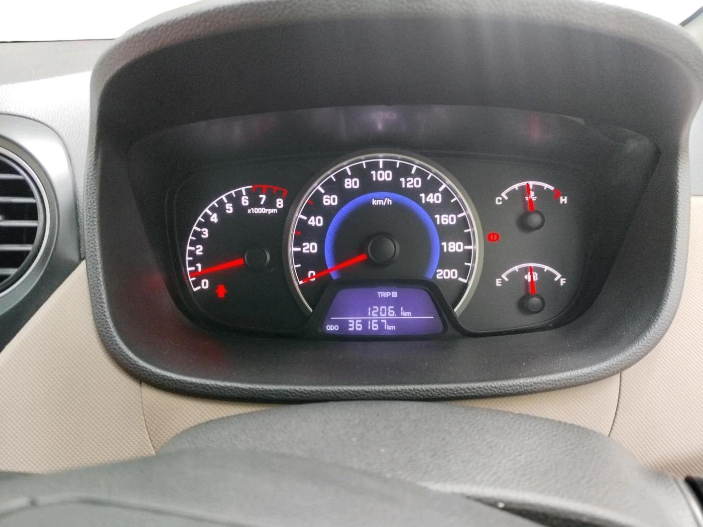 2016 Hyundai Grand i10 MAGNA 1.2 KAPPA VTVT, Petrol, Manual, 36,167 km, interior