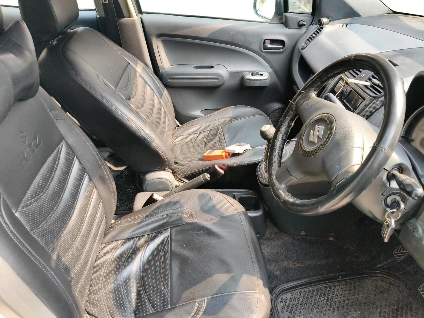 2012 Maruti Ritz LXI, Petrol, Manual, 65,039 km, interior