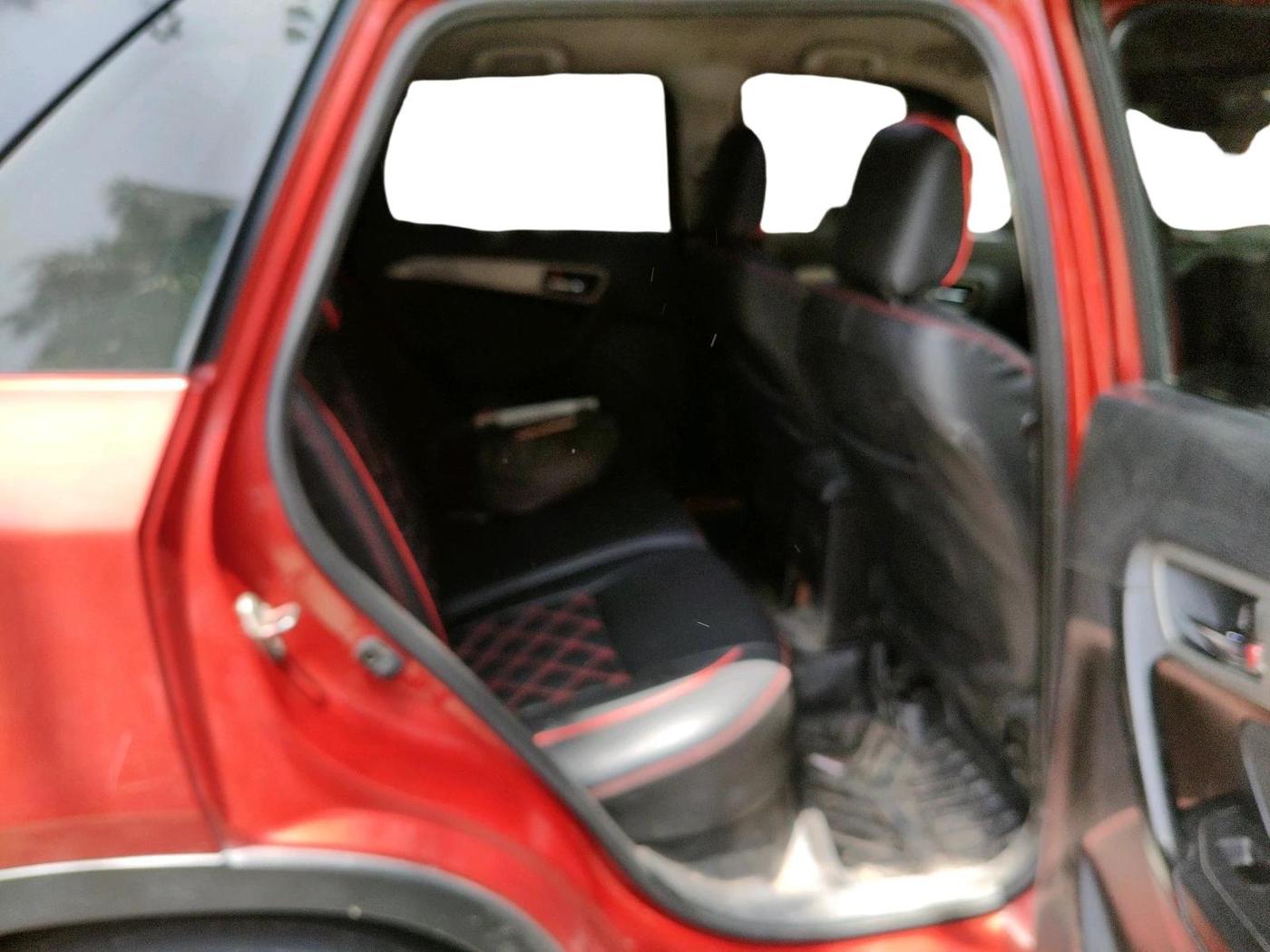 2018 Maruti Vitara Brezza ZDI, Diesel, Manual, 82,101 km, interior