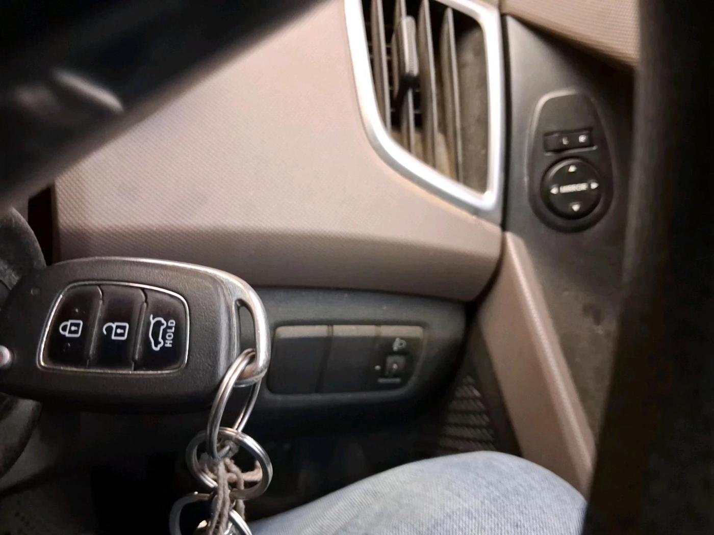 2019 Hyundai Creta E PLUS 1.4 DIESEL, Diesel, Manual, 67,394 km, interior
