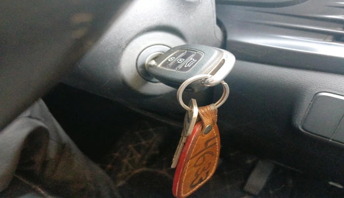 2020 Hyundai NEW I20 SPORTZ 1.2 AT, Petrol, Automatic, 38,385 km, interior