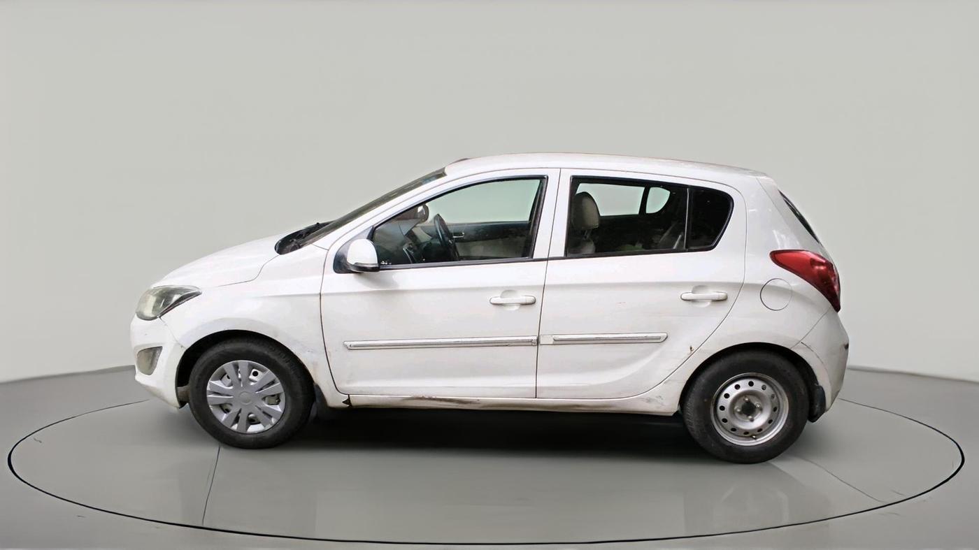 2013 Hyundai i20 SPORTZ 1.2, Petrol, Manual, 79,678 km, exterior