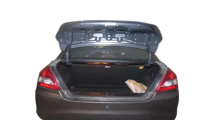 2015 Maruti Swift Dzire VXI, Petrol, Manual, 60,146 km, exterior