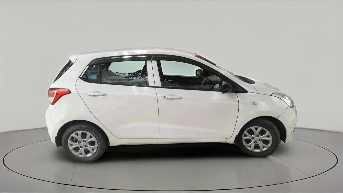 2016 Hyundai Grand i10 MAGNA 1.1 CRDI, Diesel, Manual, 81,427 km, exterior
