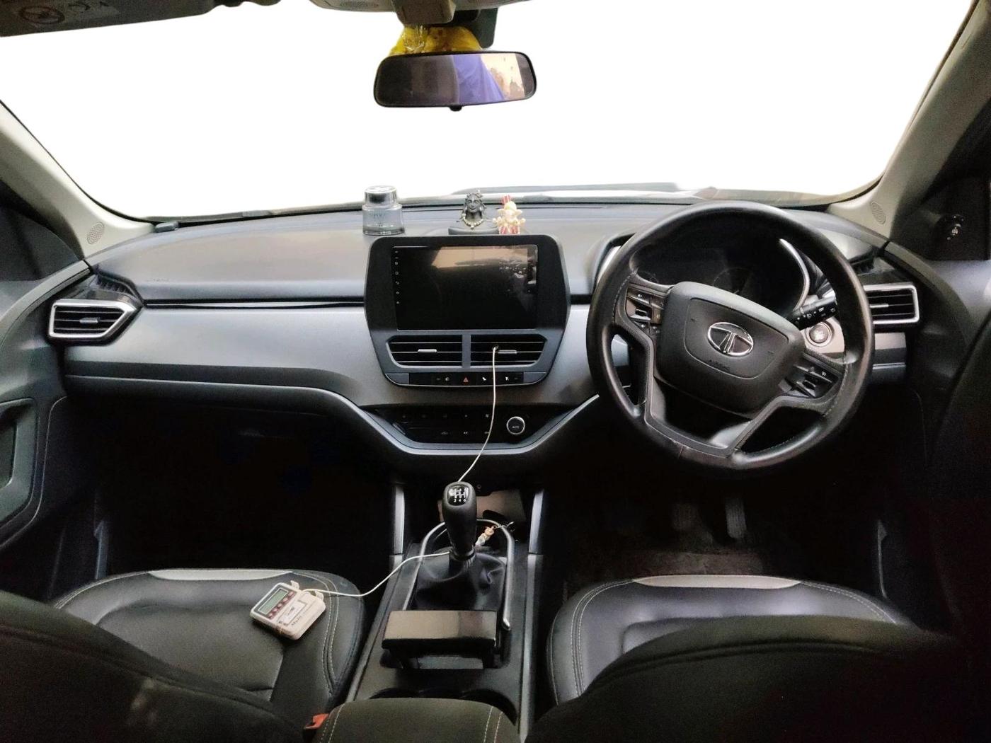 2020 Tata Harrier XT PLUS 2.0L KRYOTEC, Diesel, Manual, 38,750 km, interior