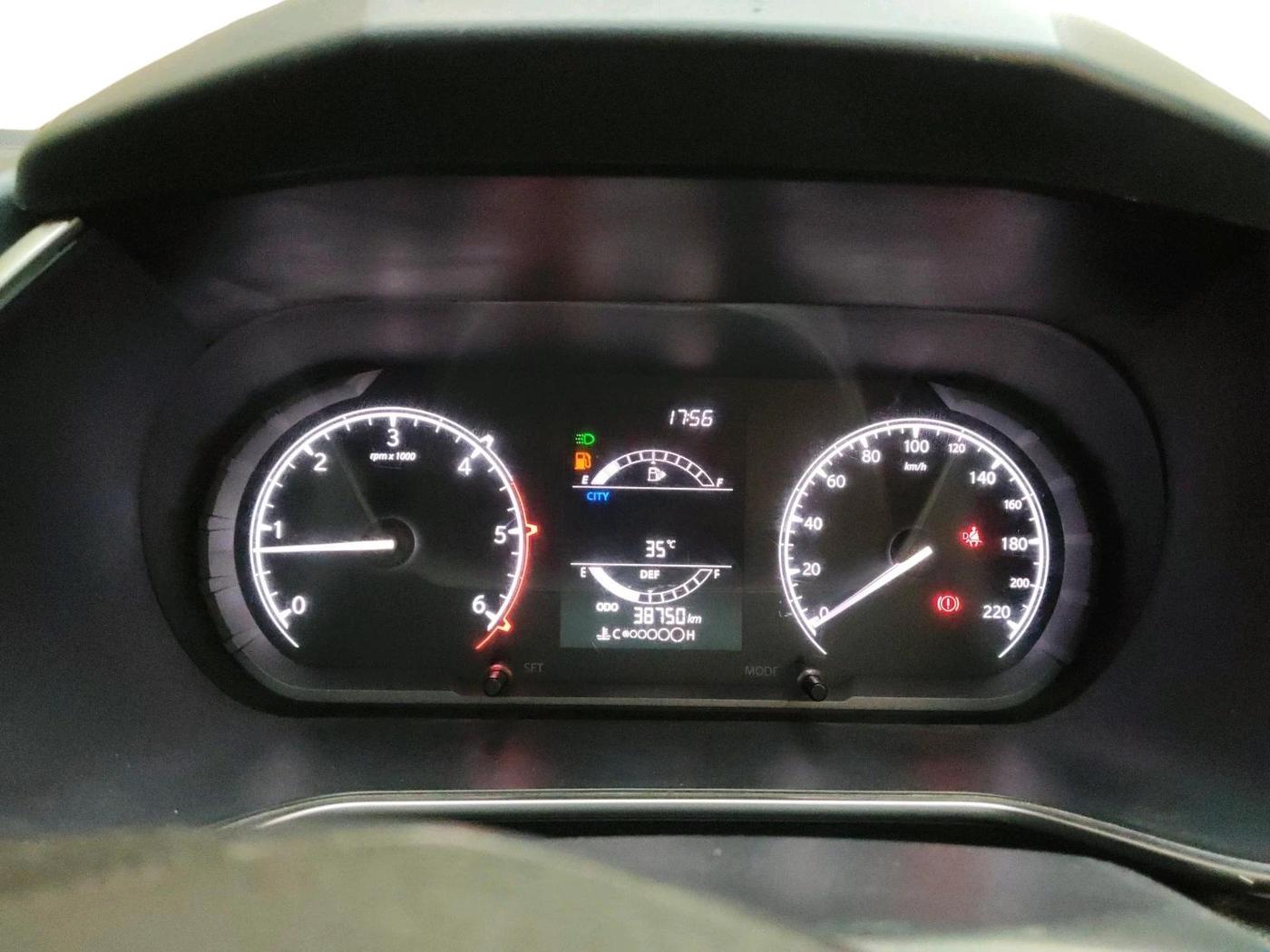 2020 Tata Harrier XT PLUS 2.0L KRYOTEC, Diesel, Manual, 38,750 km, interior